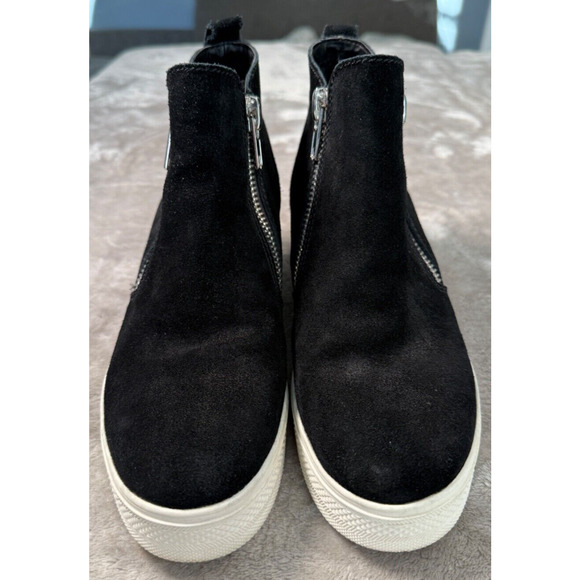 Steve Madden Wedgie Black Suede Hidden Wedge High Top Zip Sneakers Womens 10 - Picture 2 of 7
